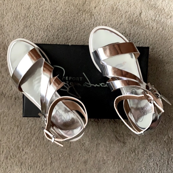 Report signature ZICCO metallic gladiator sandals - Picture 7 of 8